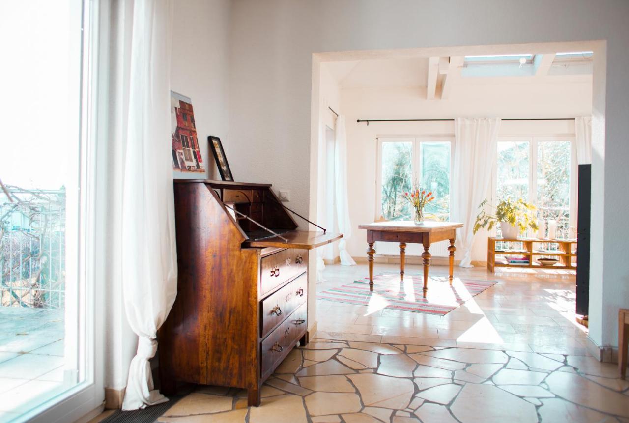 Bed & Breakfast Unter Den Linden Hungen Екстериор снимка