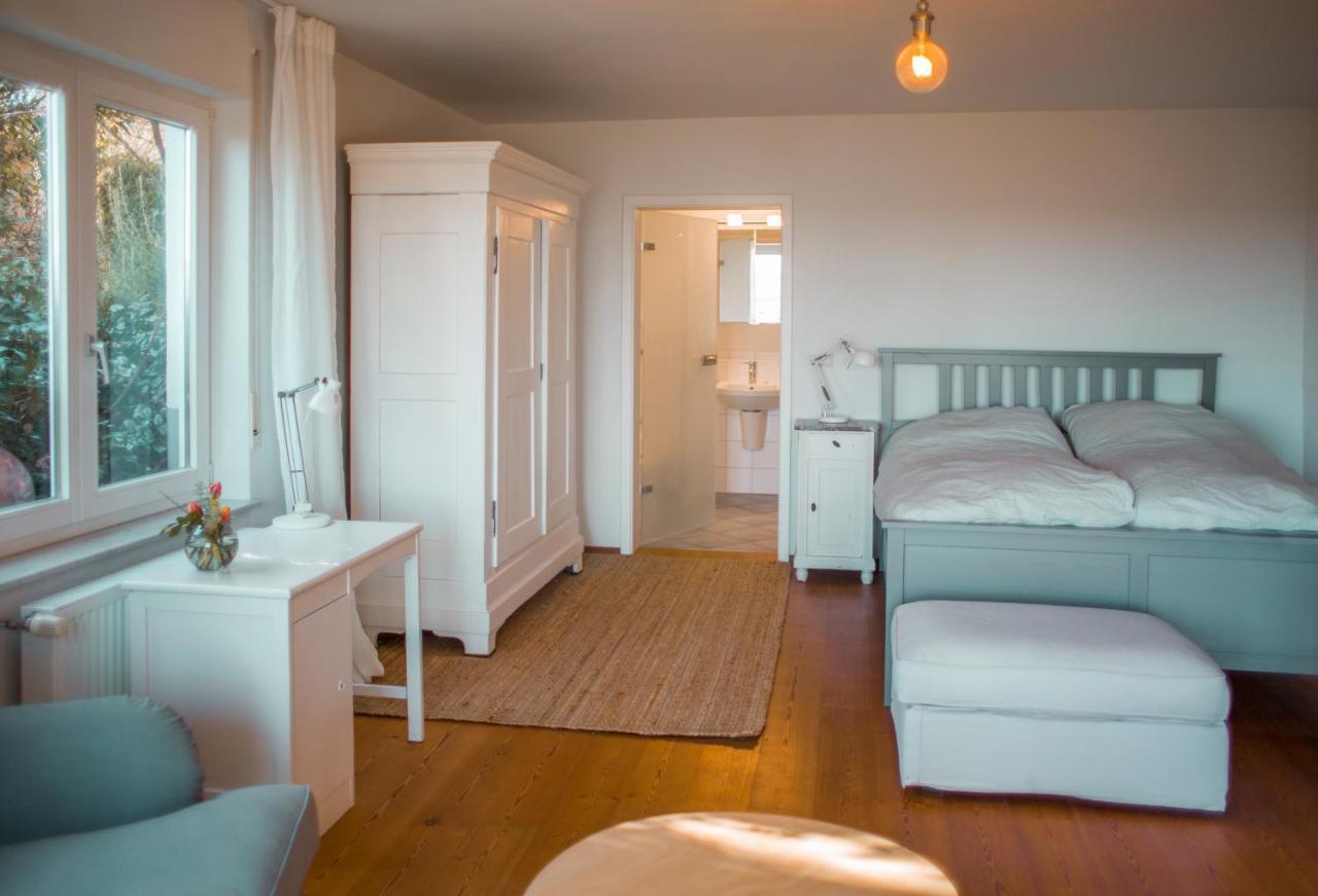 Bed & Breakfast Unter Den Linden Hungen Екстериор снимка